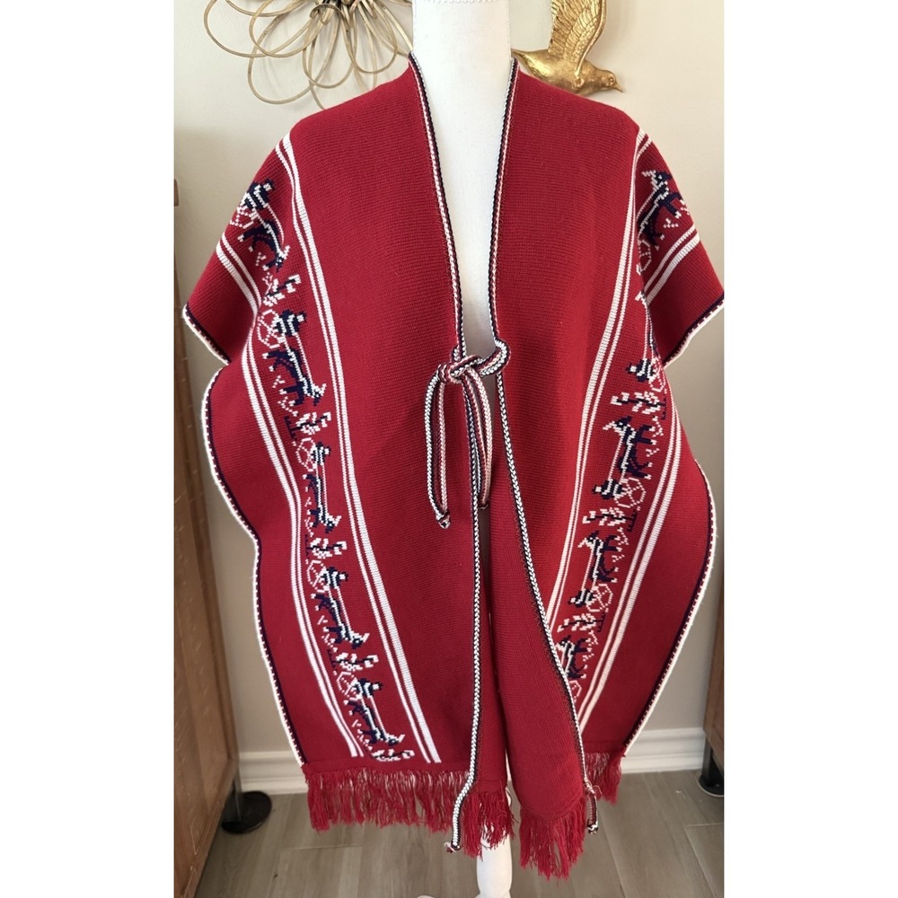 Vintage Southwestern Fringe Poncho Red Blanket Wrap Ranchero Boho One Size